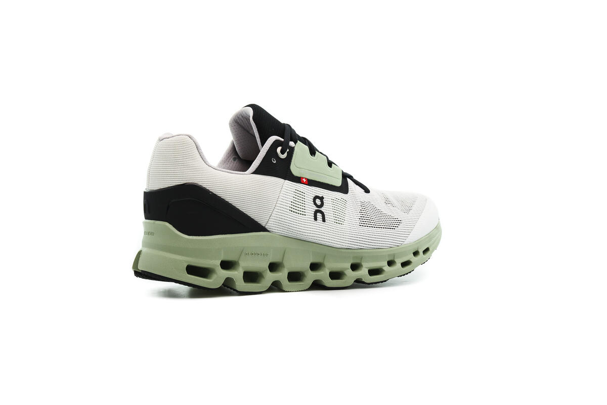 ON Running Cloudstratus - Image 13