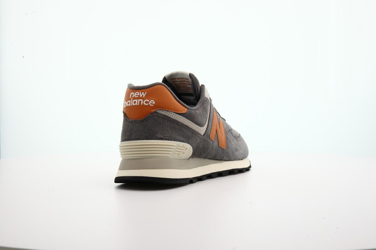 New Balance ML 574 PM2 - Image 12