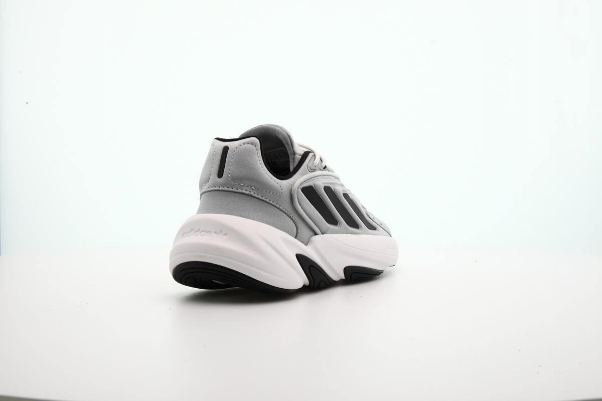 adidas Originals Wmns Ozelia - Image 12