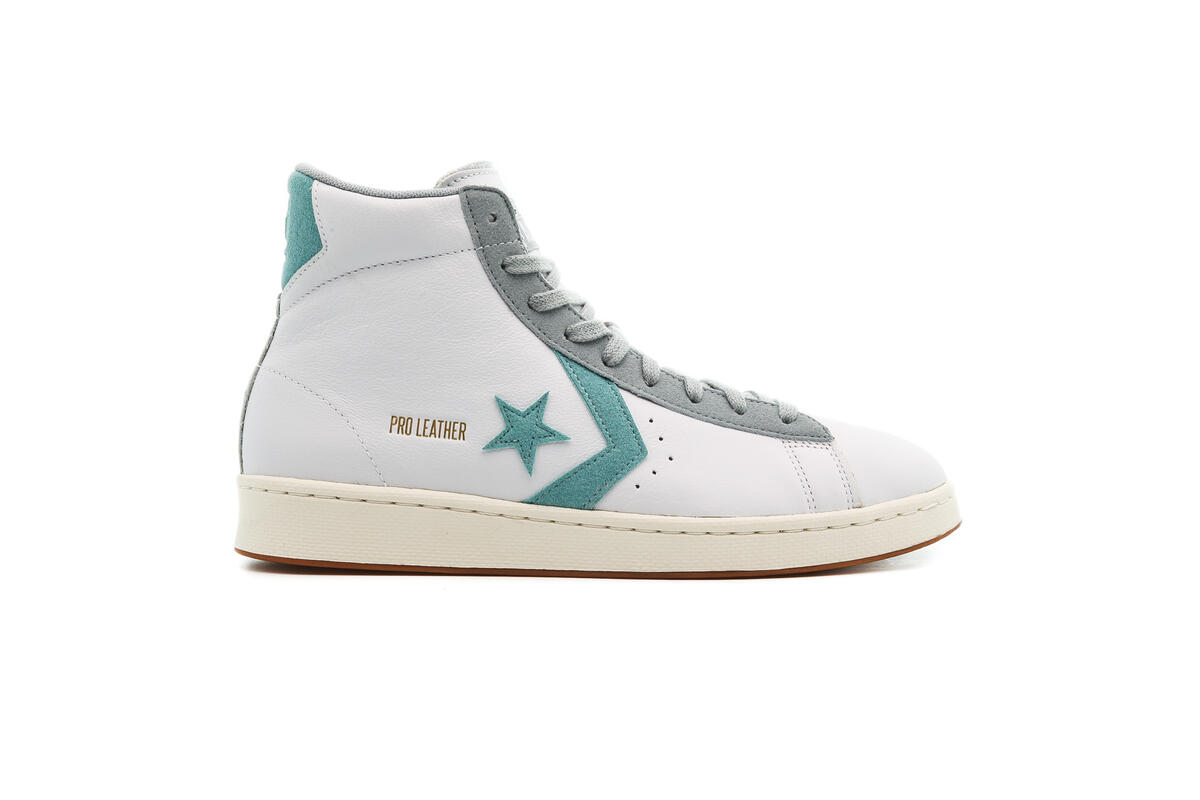 Converse Chuck Taylor All Star Pro Leather Hi - Image 2