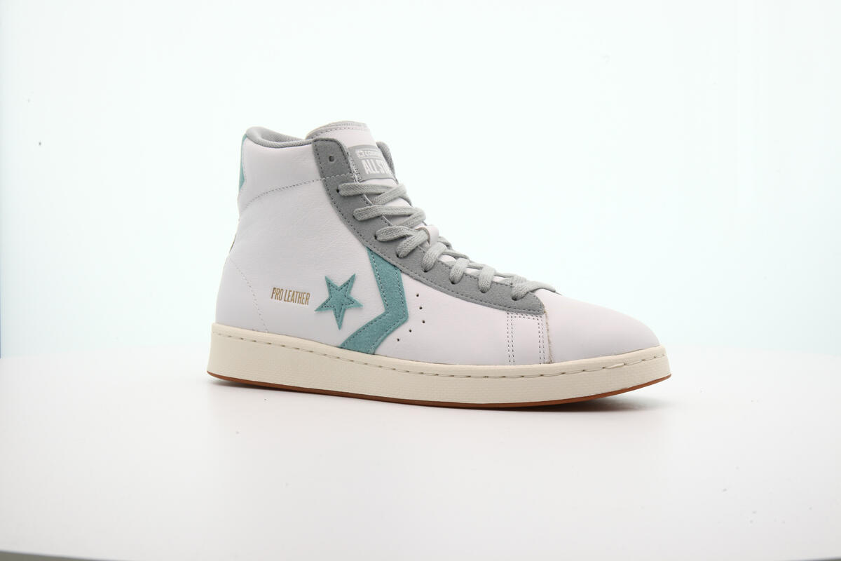 Converse Chuck Taylor All Star Pro Leather Hi - Image 3