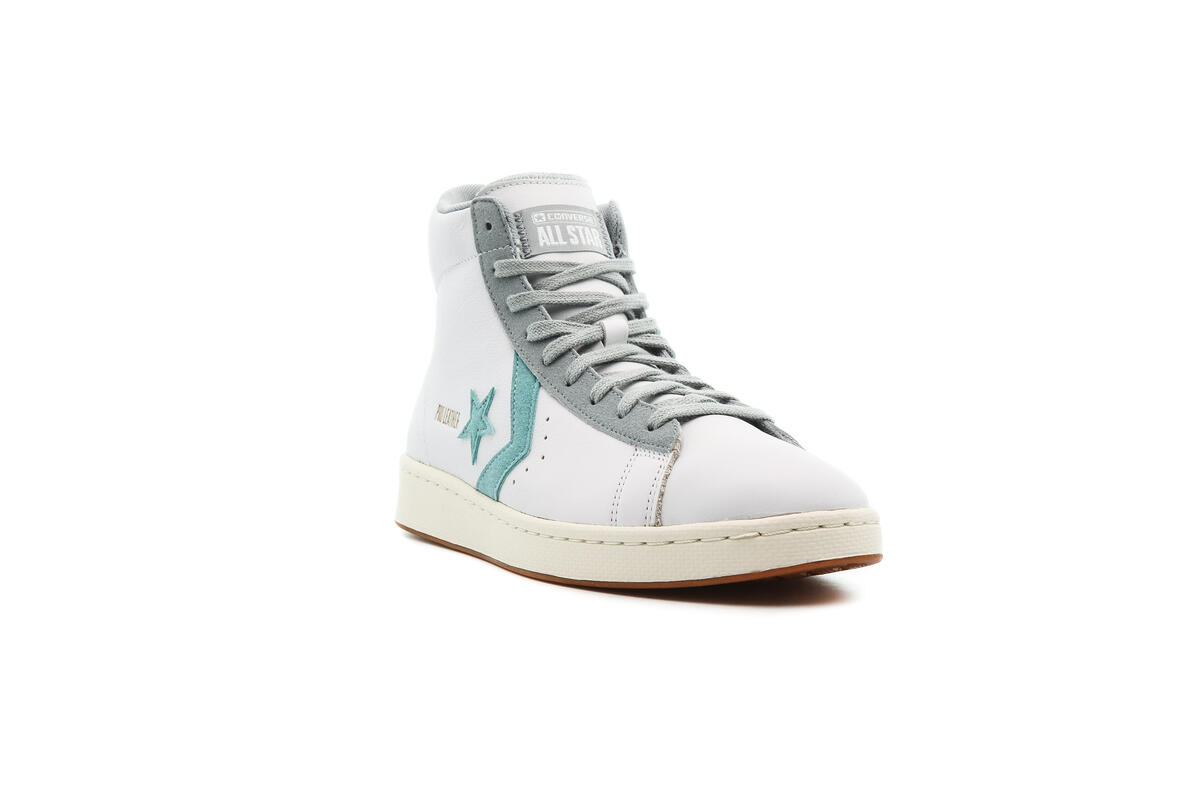 Converse Chuck Taylor All Star Pro Leather Hi - Image 4