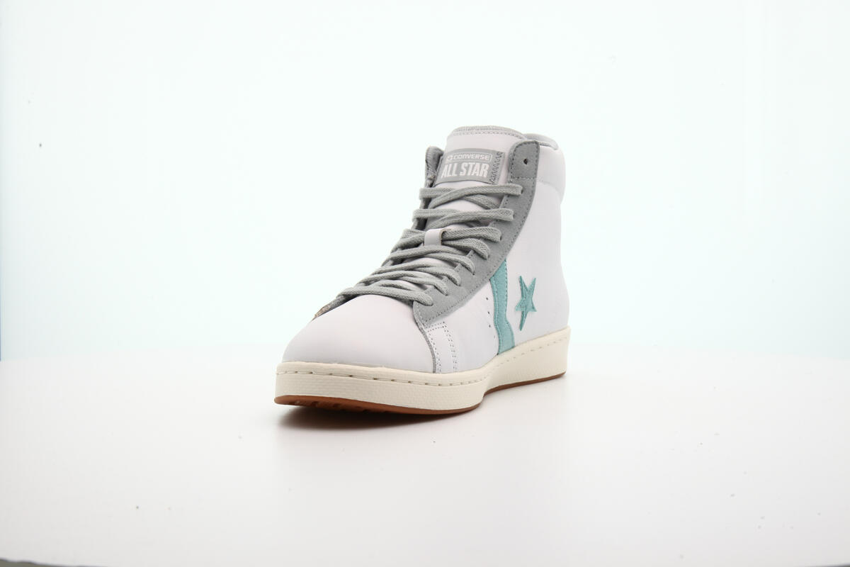 Converse Chuck Taylor All Star Pro Leather Hi - Image 6