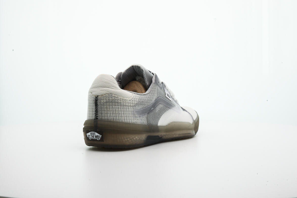 Vans Ultimate Waffle - Image 12