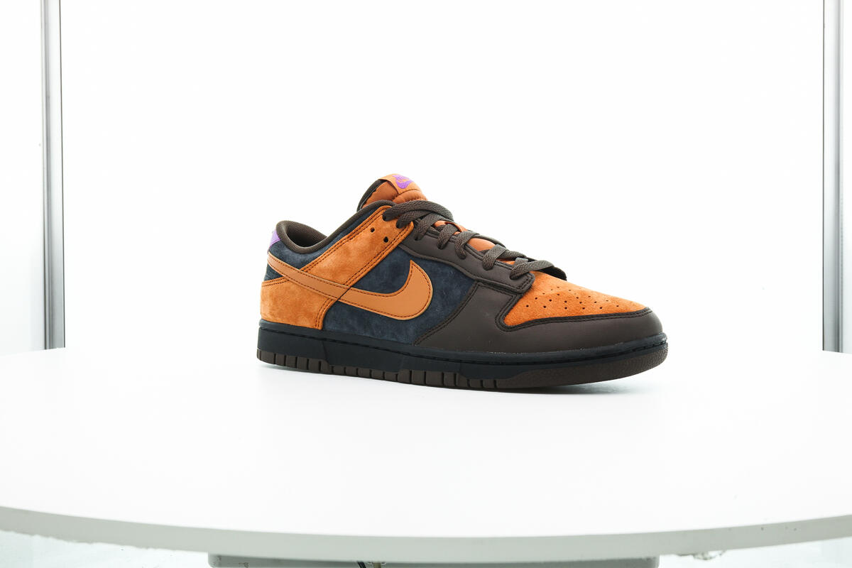 nike dunk low dark chocolate