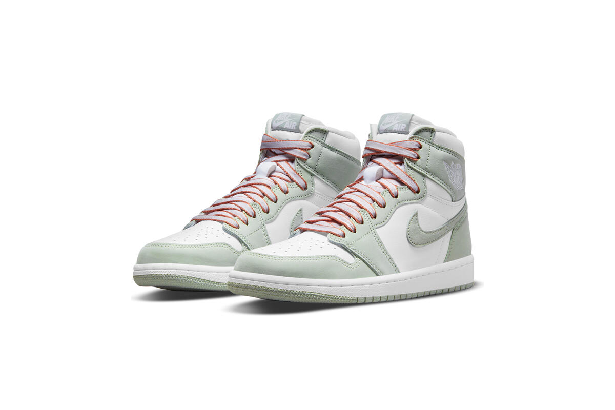 Air Jordan 1 High 'Seafoam' (Women's) - Image 18