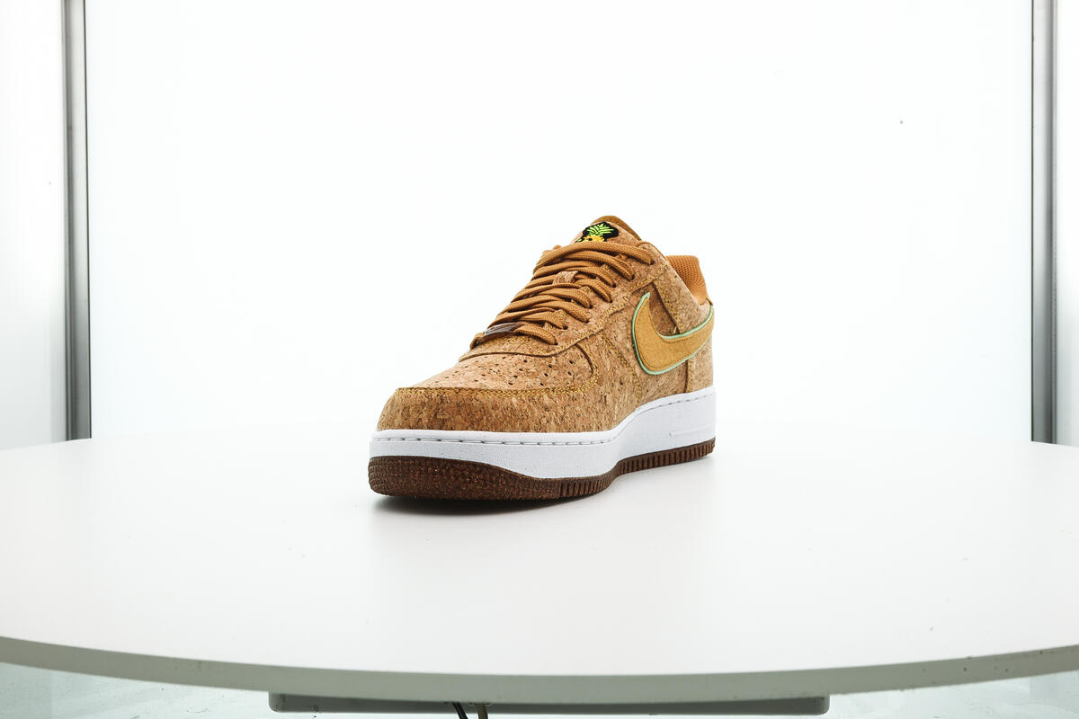 Nike Air Force 1 Premium - Image 23