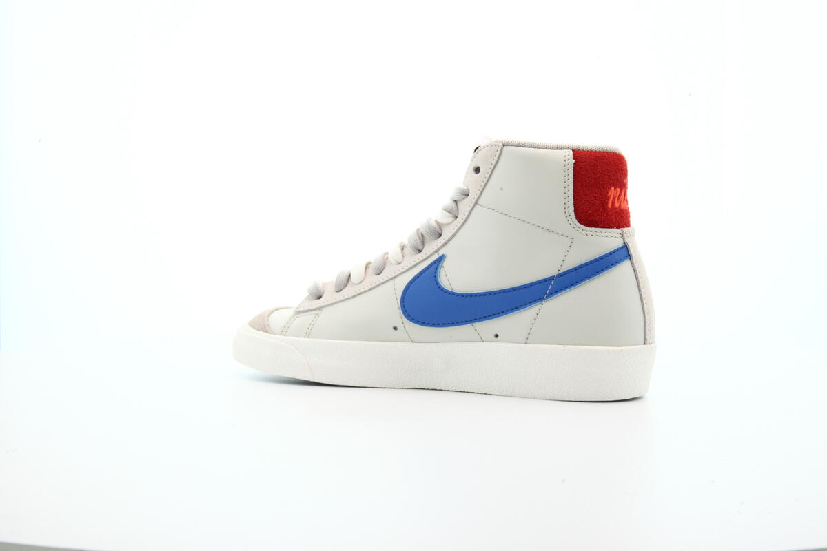 Nike Blazer Mid '77 SE Light Bone / Green Noise - Cream II - Sail (Women's) - Image 20
