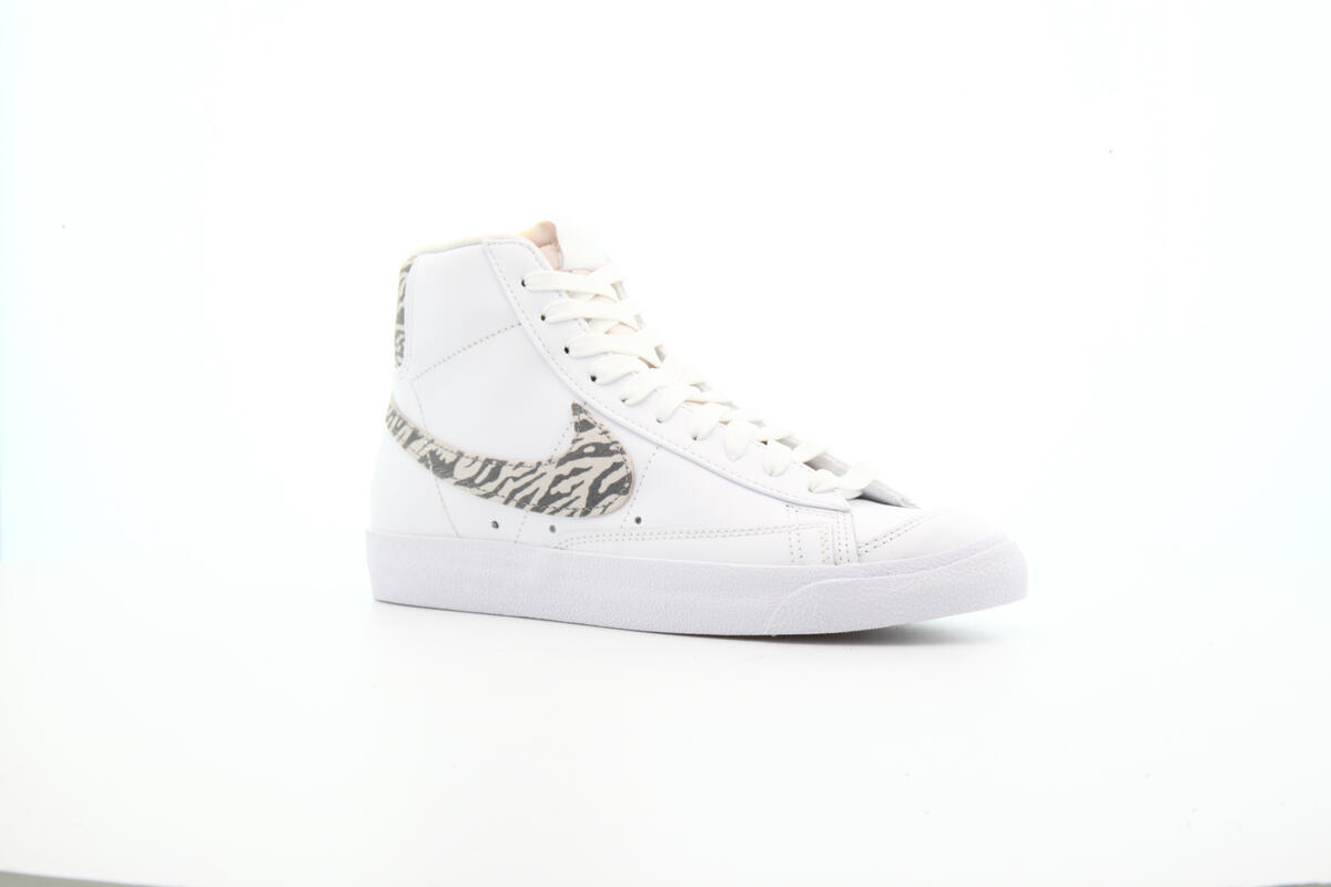 Nike Blazer Mid '77 SE (Women's) - Image 19