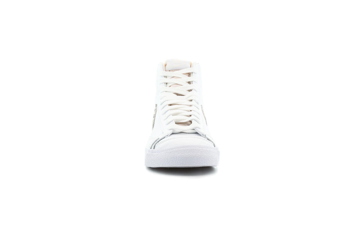 Nike Blazer Mid '77 SE (Women's) - Image 21