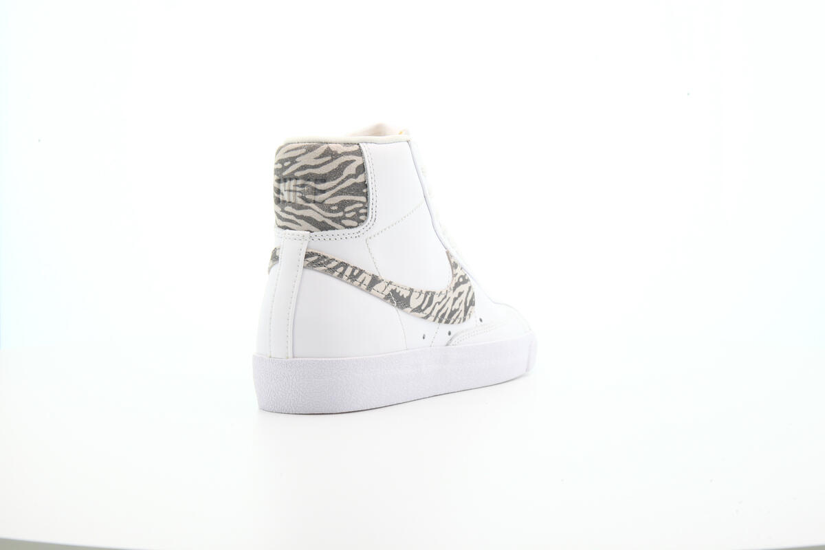 Nike Blazer Mid '77 SE (Women's) - Image 28