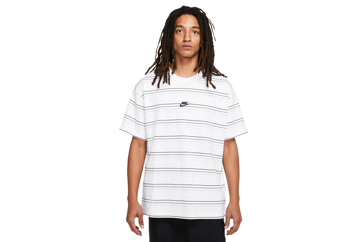 Nike Premium Essential Stripe T-Shirt - Image 2