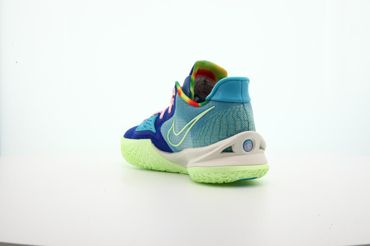 Nike Kyrie Low 4 - Image 10