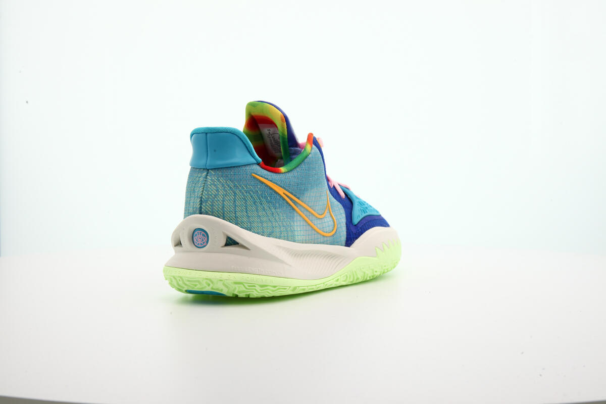 Nike Kyrie Low 4 - Image 12