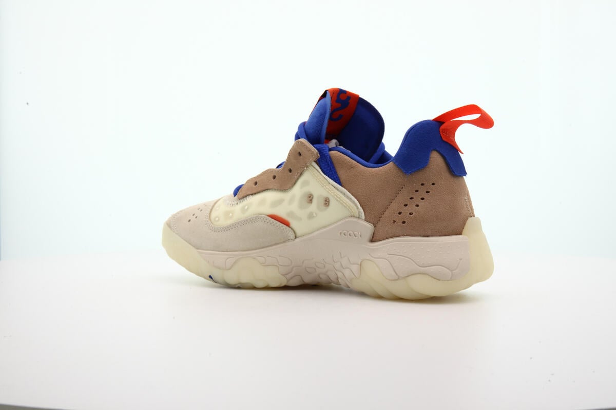 Jordan WMNS Delta 2 Coconut Milk/Hyper Royal-Hemp - Image 19