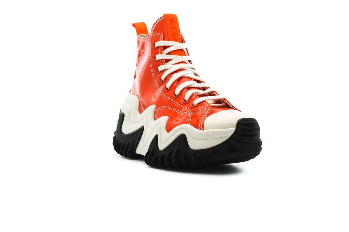Converse Run Star Motion Hi in Bold Mandarin / Black - Image 9
