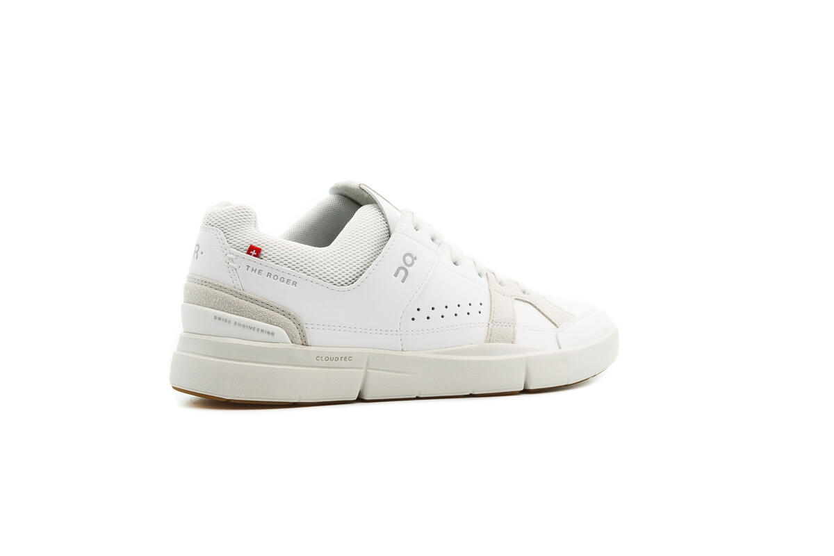 ON Running The Roger Clubhouse Sand - Image 13