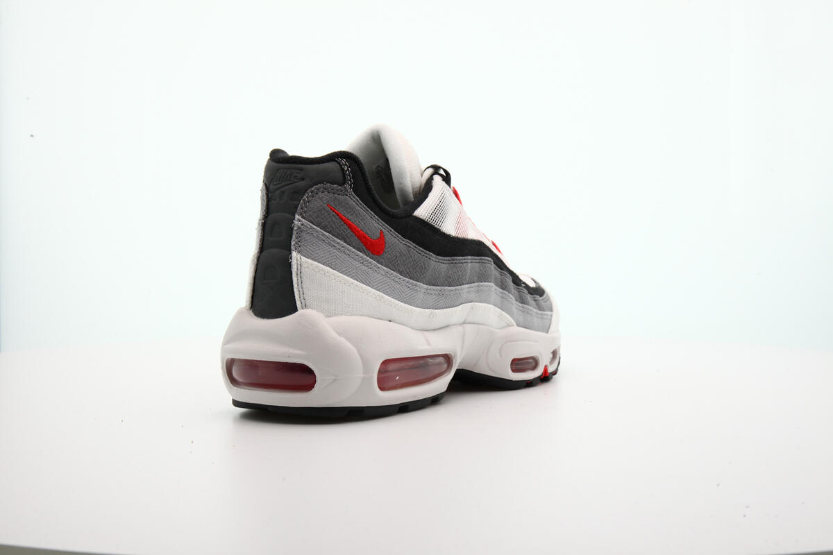 Nike Air Max 95 "Sakura" - Image 32