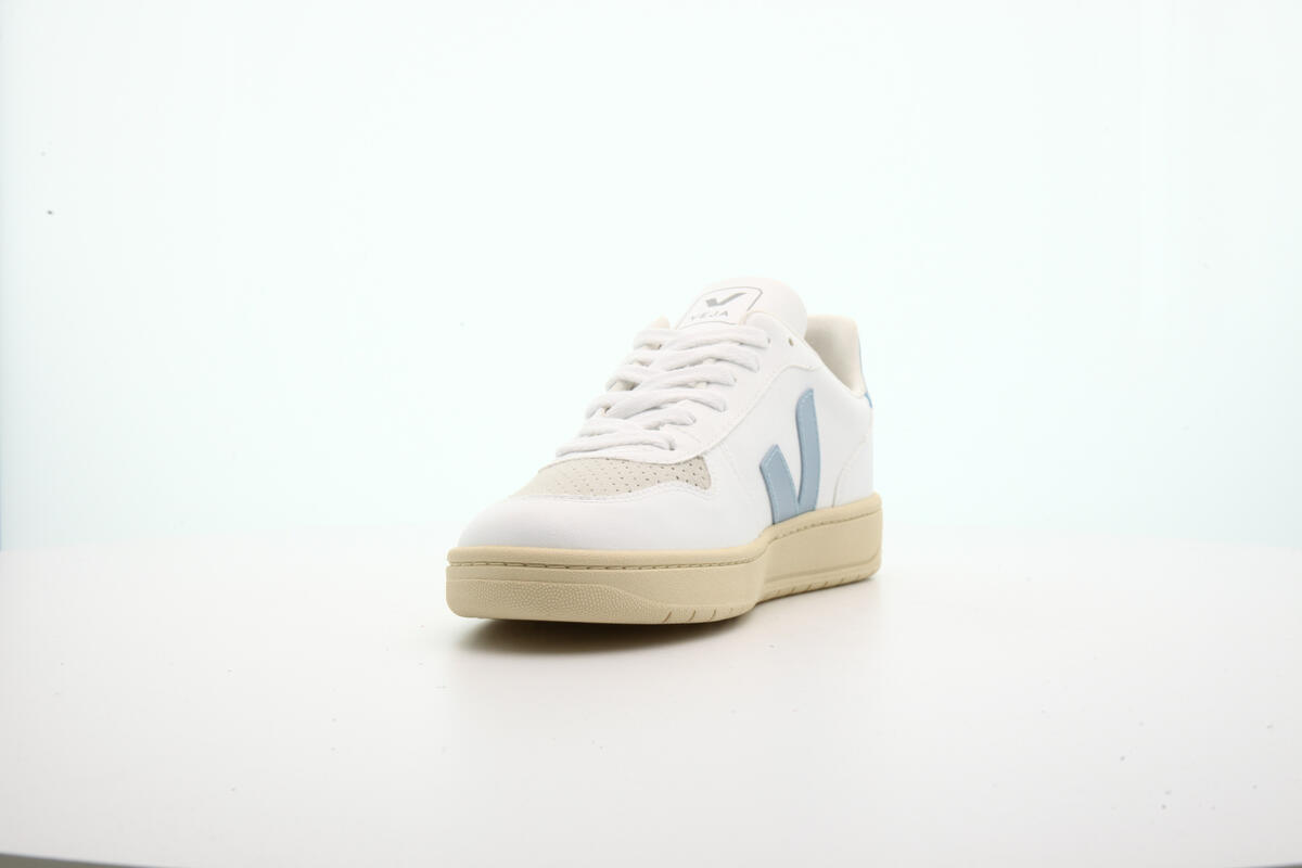 Veja V-10 CWL (Women's) - Image 6