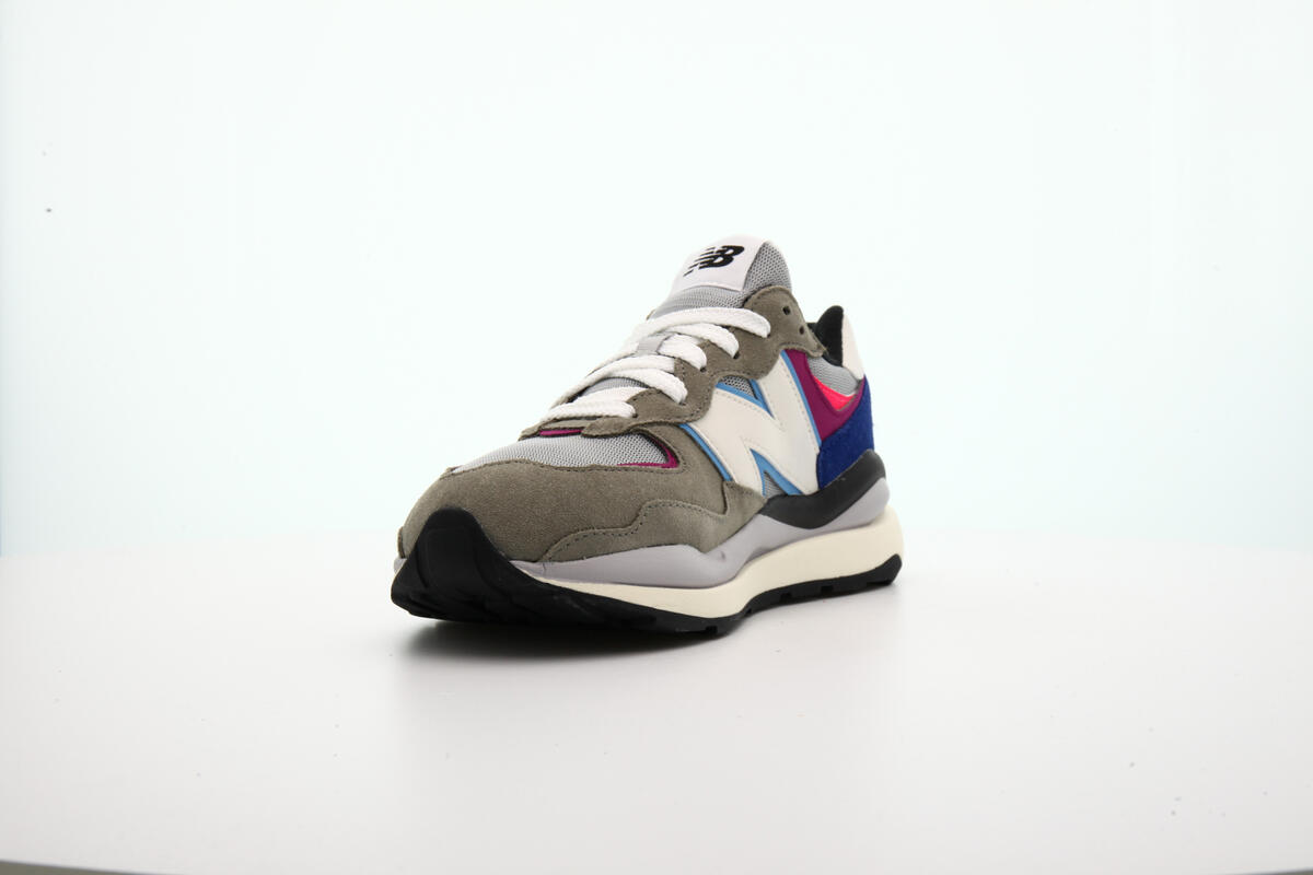 New Balance M 5740 DD1 - Image 15