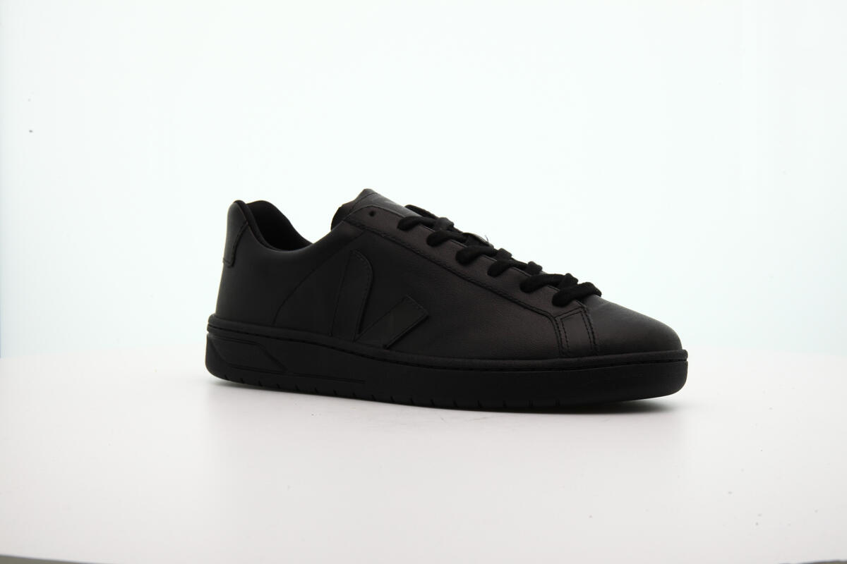 URCA CWL FULL BLACK