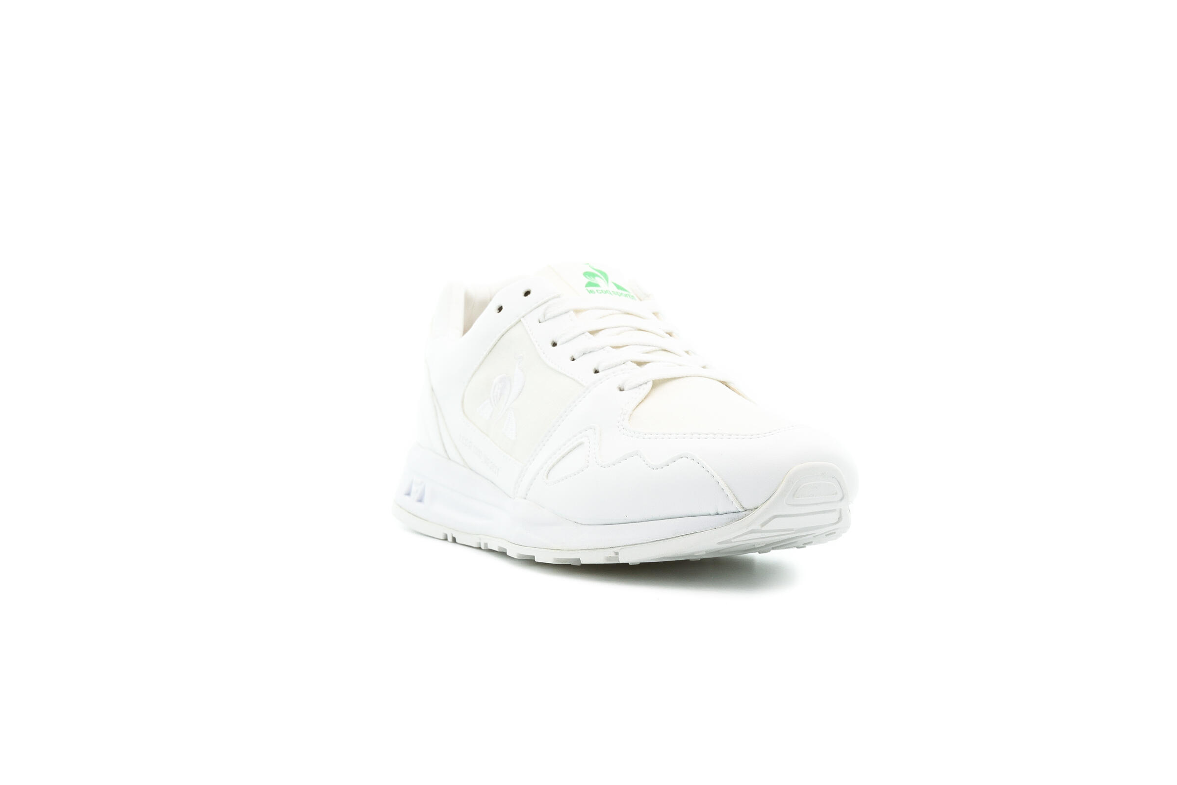 Le Coq Sportif LCS R1000 VG