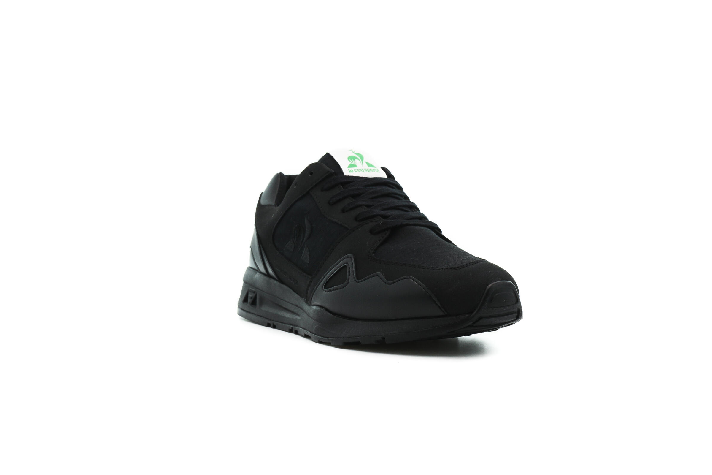 Le Coq Sportif LCS R1000 VG