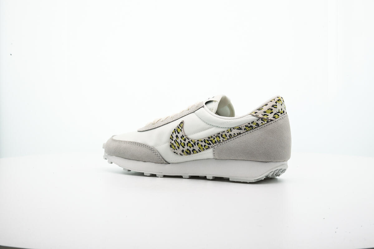 Nike Day Break SE Sail/Lemon Twist (Women's) - Image 9