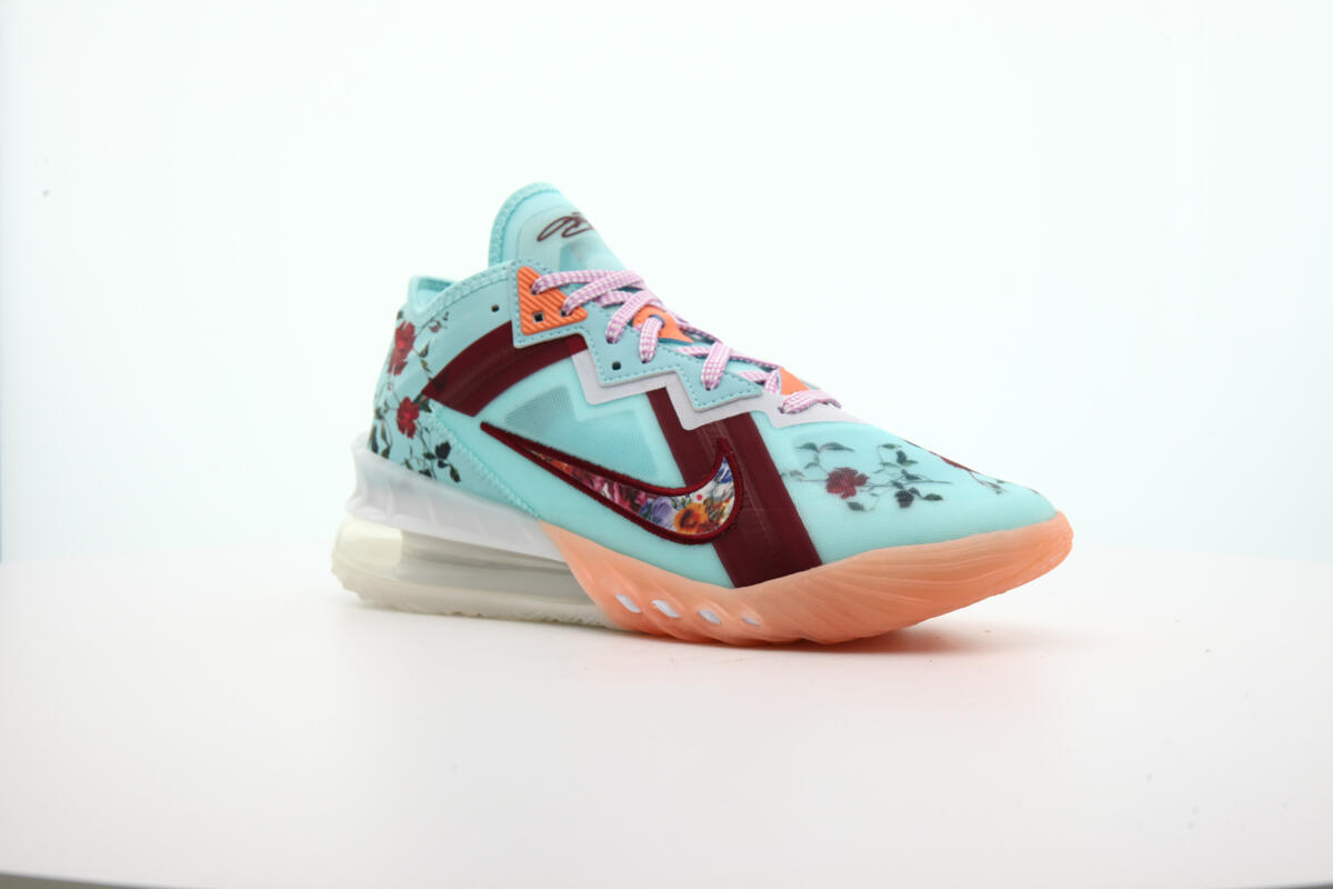 Nike Lebron Xviii Low - Image 3