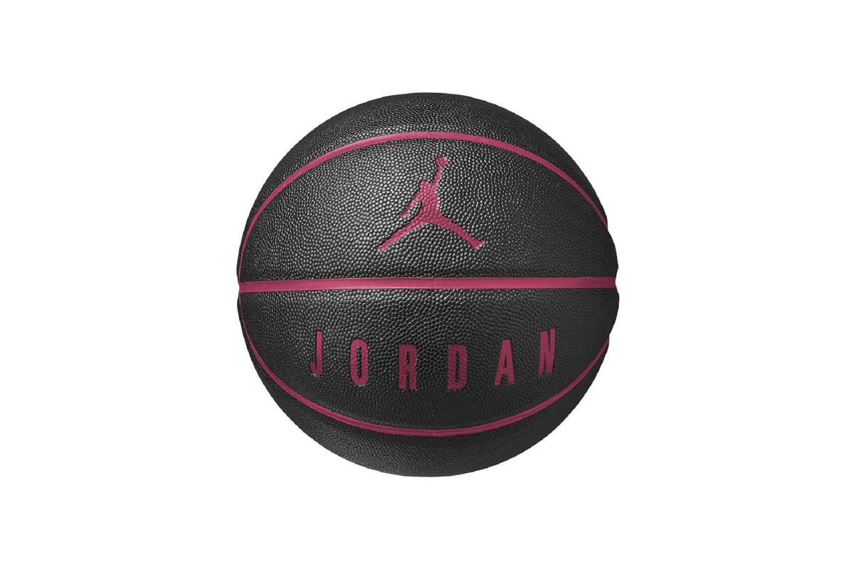 Air Jordan Ultimate Basketball - Image 2