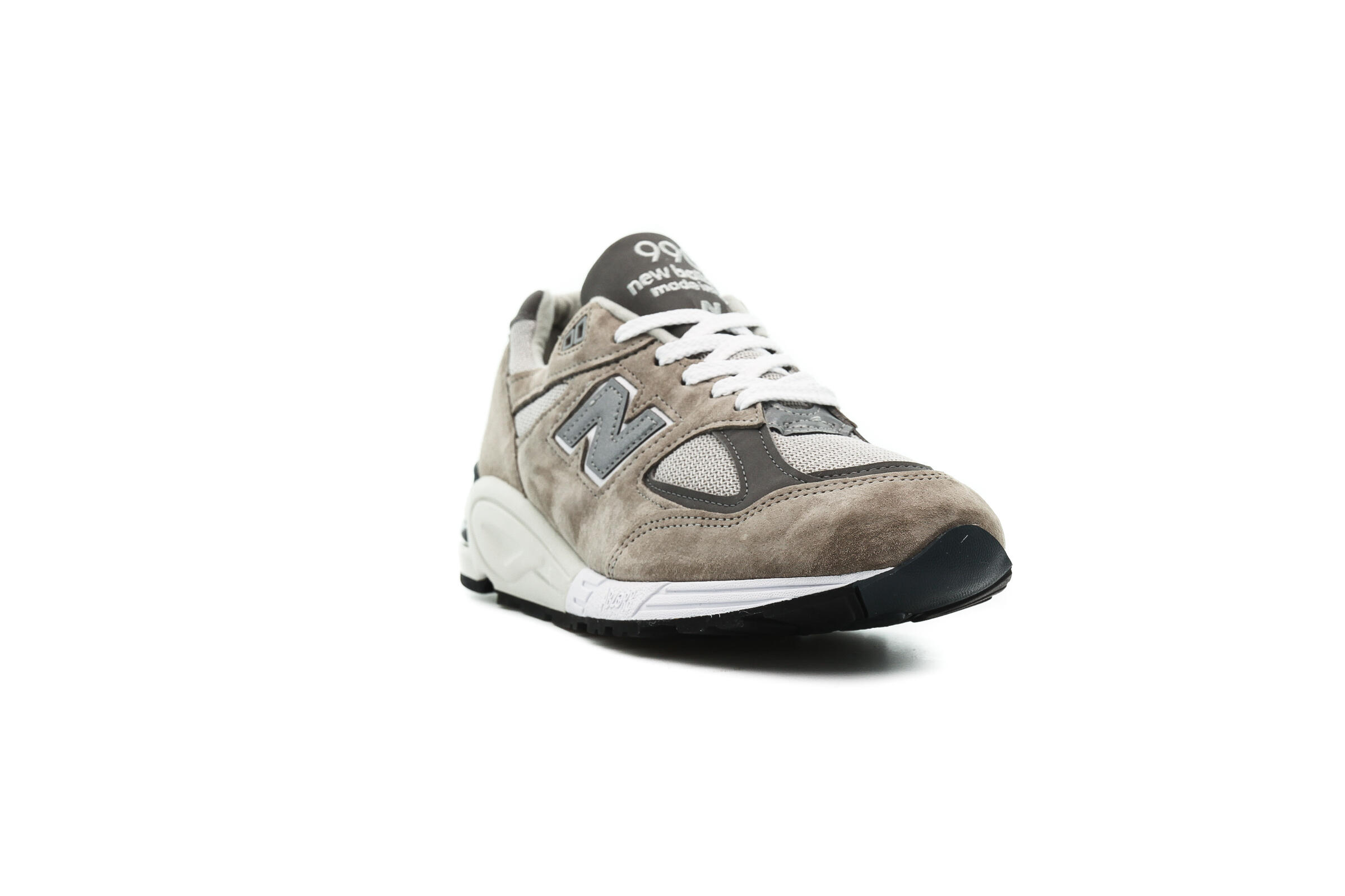 new-balance-m-990-gy2-grey- 