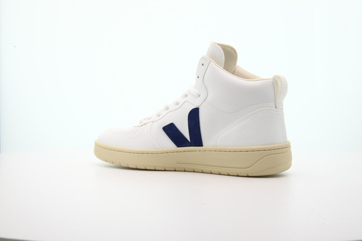 Veja V-15 (Women's) - Image 9