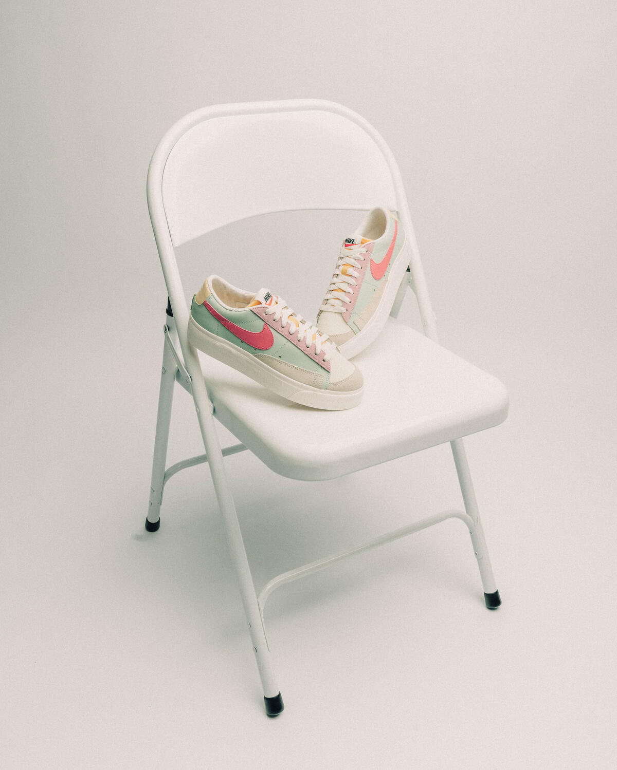 Nike Blazer Low Platform Wmns - Image 25