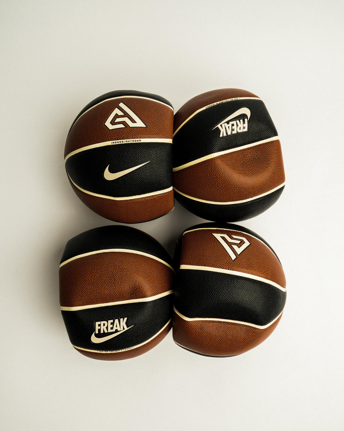 Air Jordan Playground 8P 2.0 Antetokounmpo - Image 4