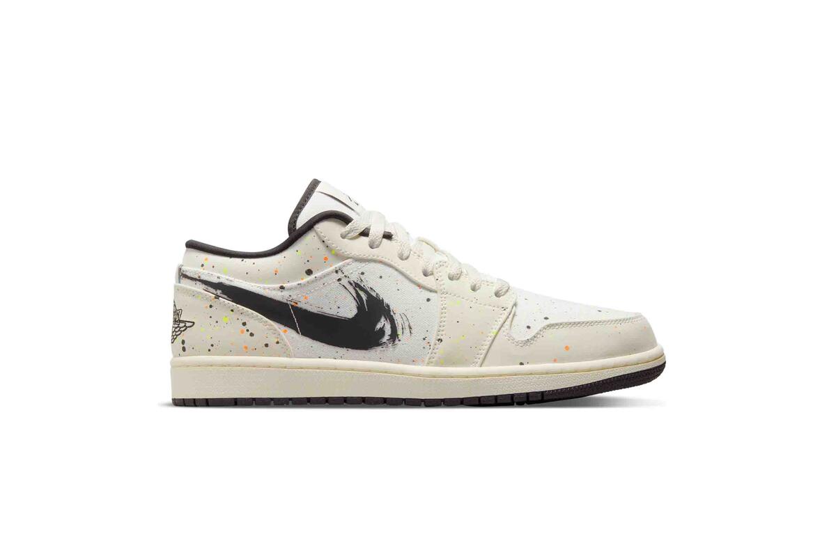 Nike Air Jordan 1 Low Se - Sail / Black / Total Orange / Electric Green - Image 17