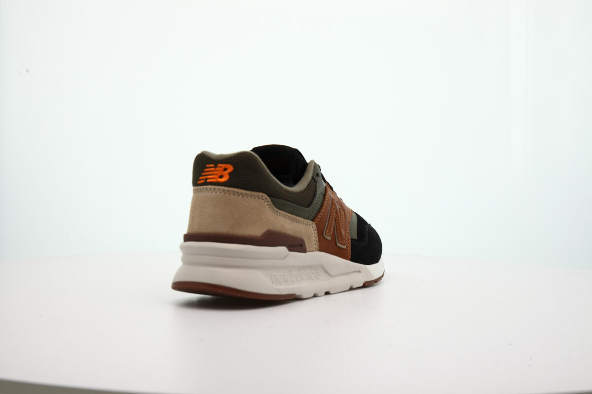 New Balance CM 997 HWD - Image 12