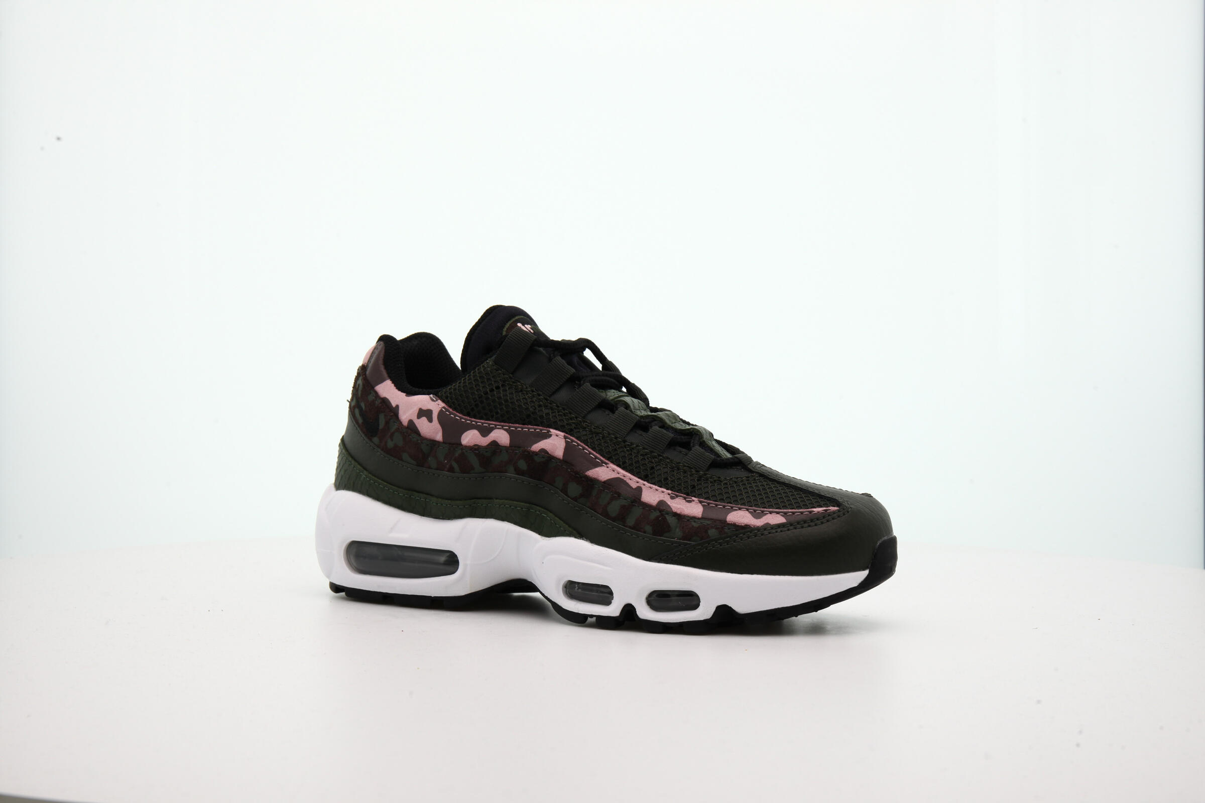 nike air max 200 black and pink