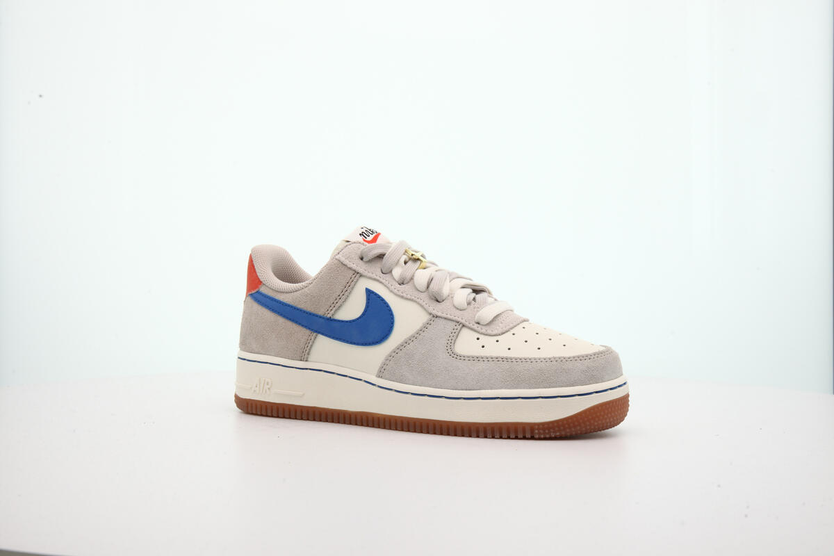 Nike Air Force 1 07 SE (Women's) - Image 14