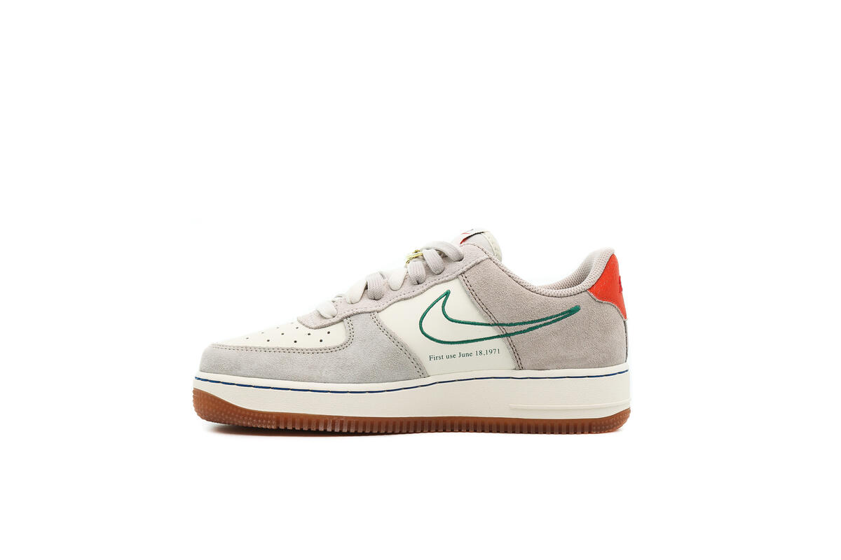 Nike Air Force 1 07 SE (Women's) - Image 19