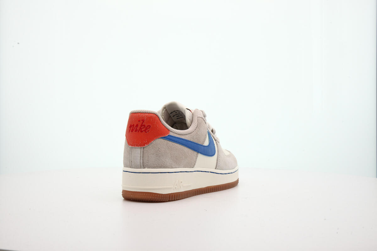 Nike Air Force 1 07 SE (Women's) - Image 23