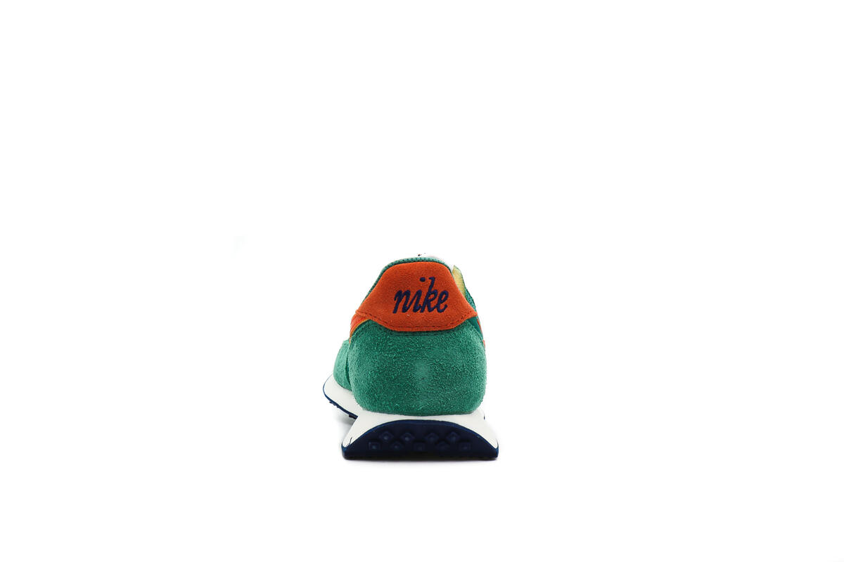 Nike Waffle Trainer 2 - Image 11