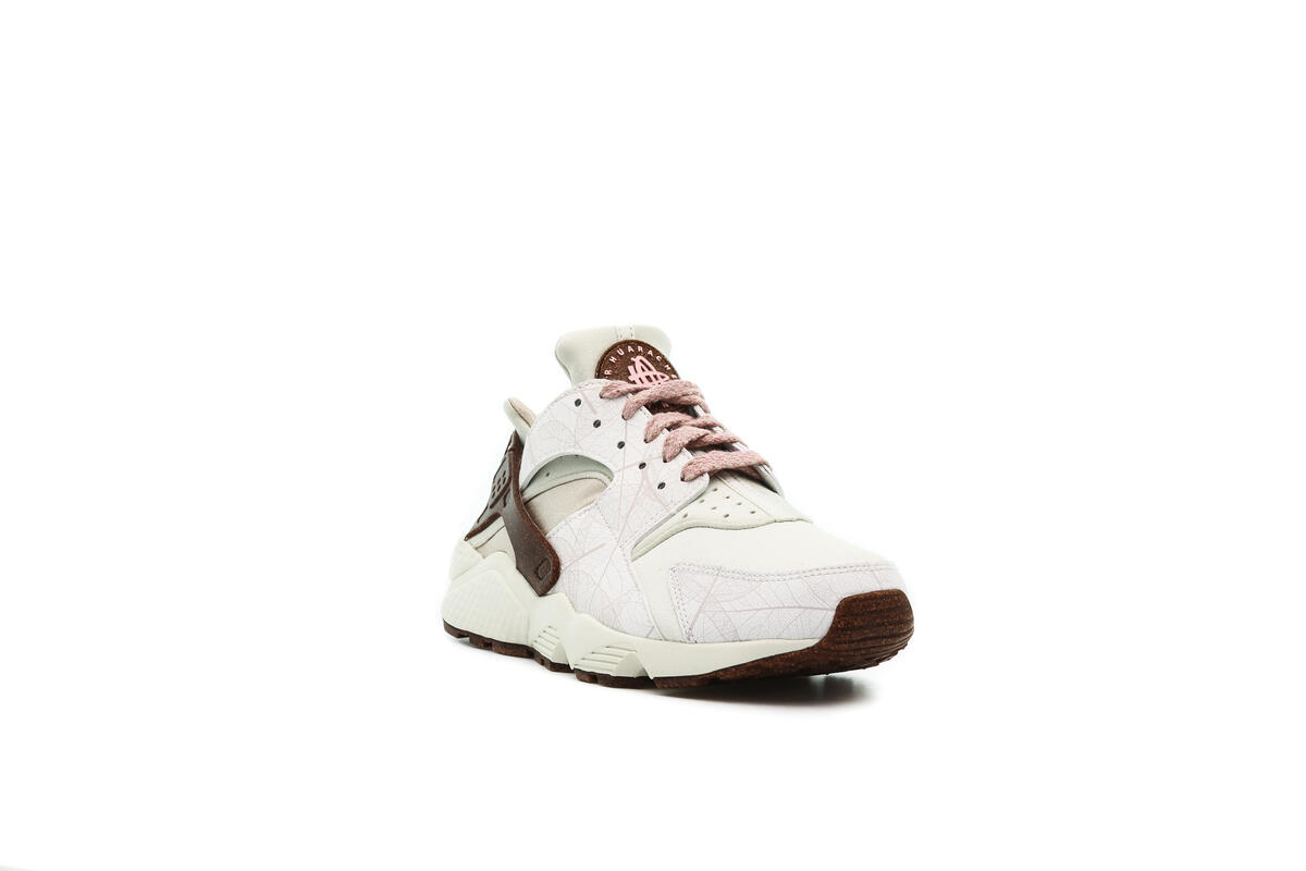 Nike Air Huarache (Women's) - Image 15