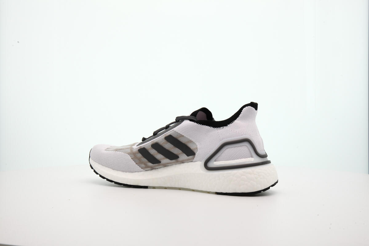 adidas x James Bond ULTRABOOST Summer Ultraboost James Bond x Summer Ready - Image 15