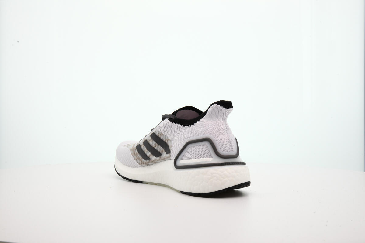adidas x James Bond ULTRABOOST Summer Ultraboost James Bond x Summer Ready - Image 16