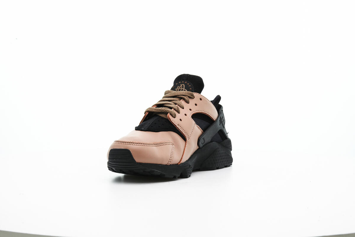 Nike Air Huarache LE Toadstool - Image 26