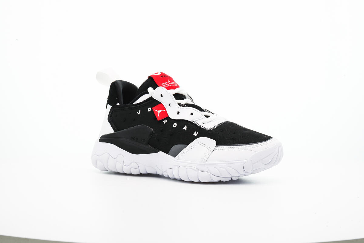 JORDAN BRAND JORDAN DELTA 2 BLACK/UNIVERSITY RED/OFF NOIR/WHITE/SAIL/METALLIC SILVER - Image 3