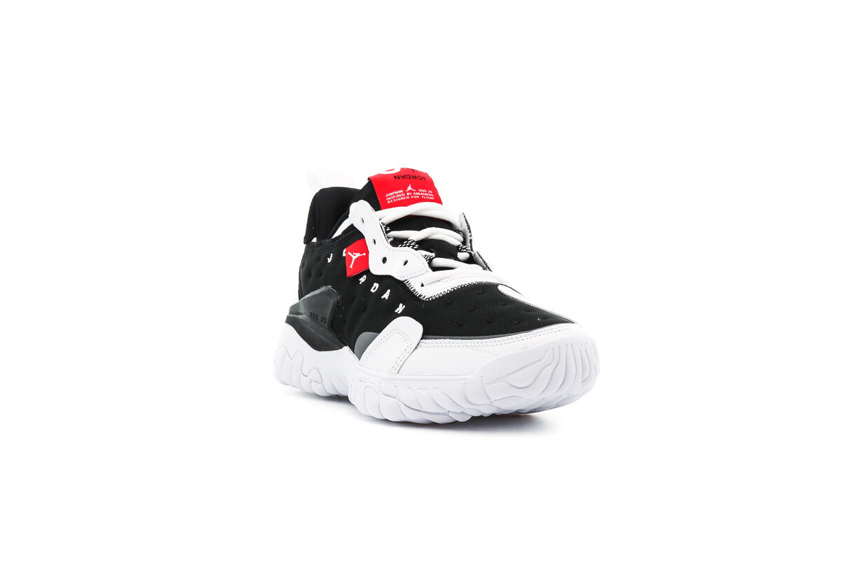JORDAN BRAND JORDAN DELTA 2 BLACK/UNIVERSITY RED/OFF NOIR/WHITE/SAIL/METALLIC SILVER - Image 4