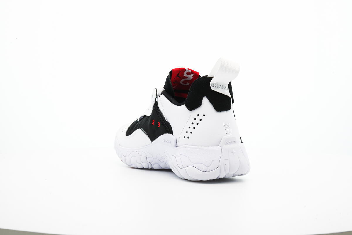 JORDAN BRAND JORDAN DELTA 2 BLACK/UNIVERSITY RED/OFF NOIR/WHITE/SAIL/METALLIC SILVER - Image 10