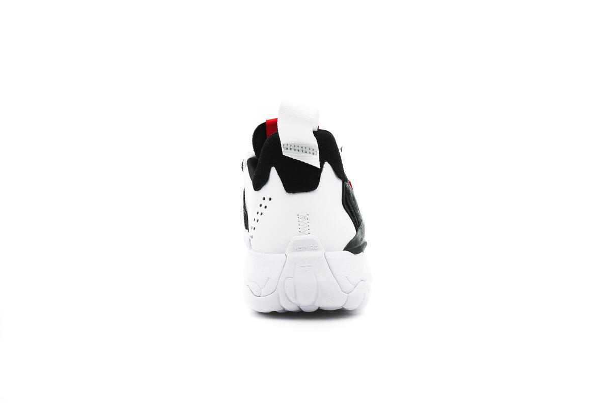 JORDAN BRAND JORDAN DELTA 2 BLACK/UNIVERSITY RED/OFF NOIR/WHITE/SAIL/METALLIC SILVER - Image 11