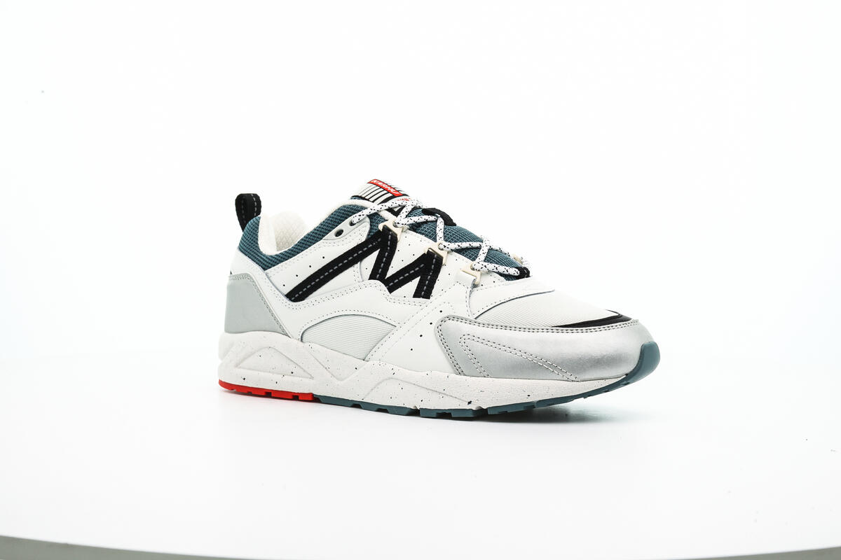 Karhu Mens Fusion 2.0 Shoes 'Silver/Black' - Image 11